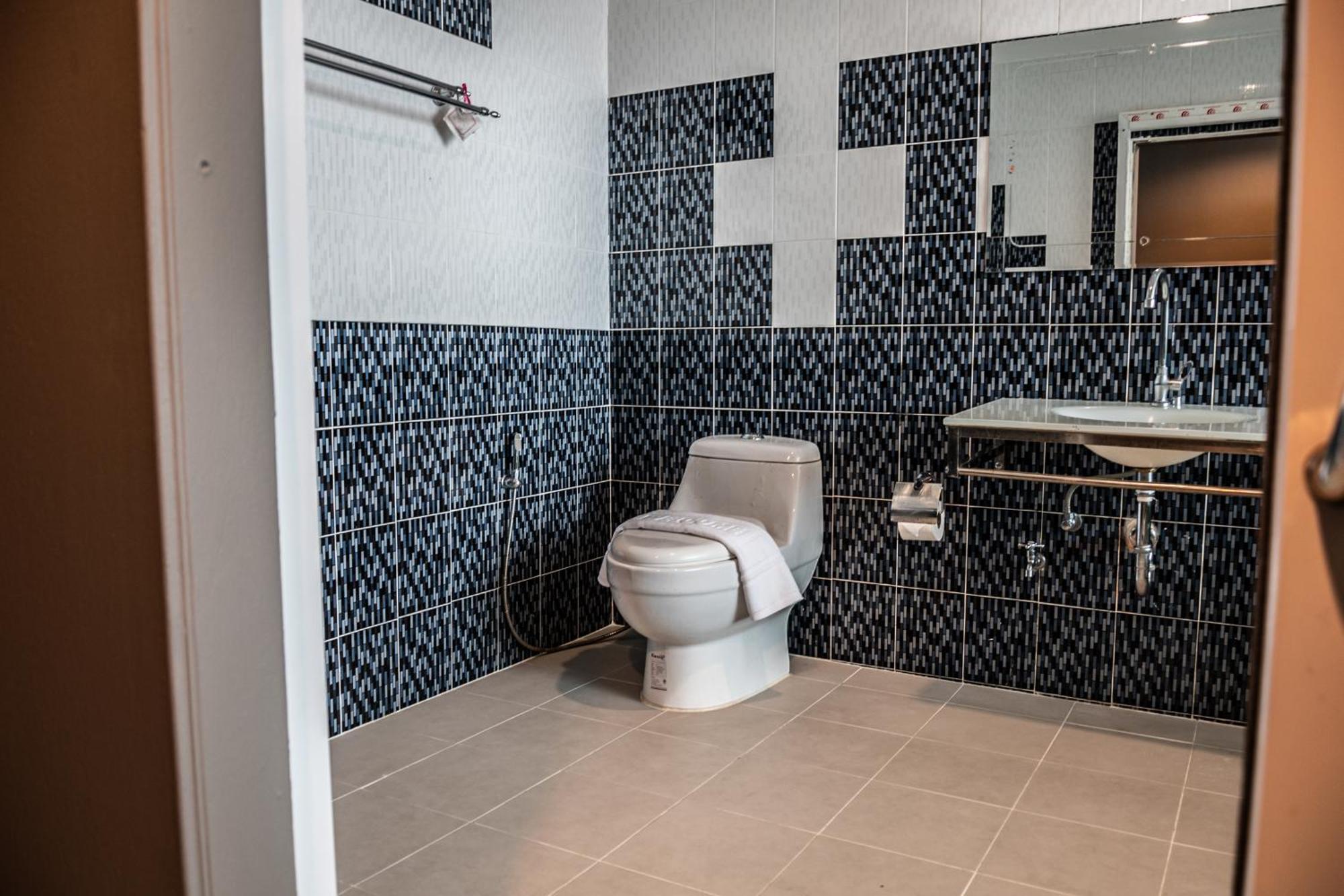 בנגקוק Anandpura Riverside Hotel חדר תמונה
